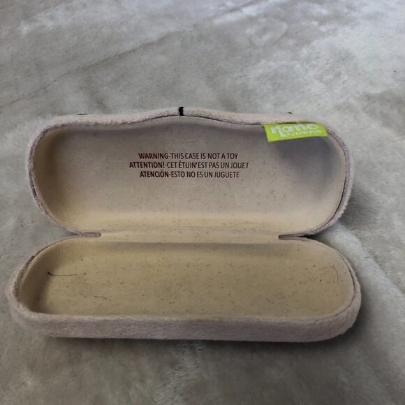 Nano Vista Bunny Head Eyeglasses Case for Kids - Picture 4 of 5